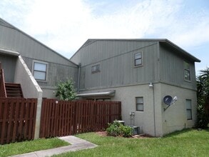 Building Photo - 26 Crossings Cir