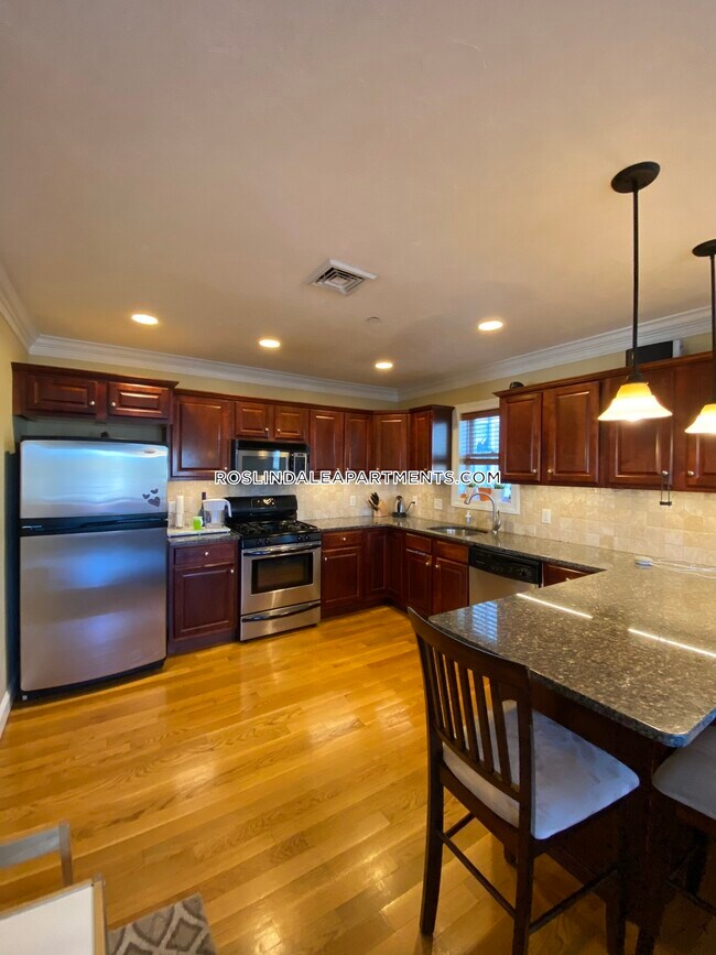 Building Photo - 27 Tafthill Ter