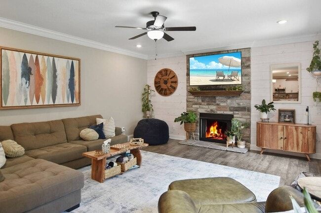 Building Photo - 3141 Timberdale Dr