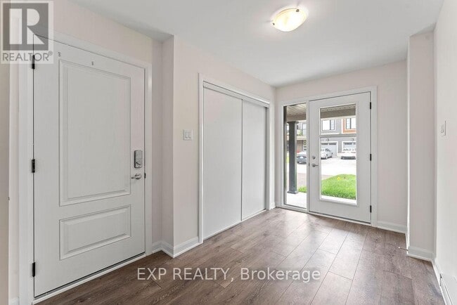 Building Photo - 310 Raheen Ct