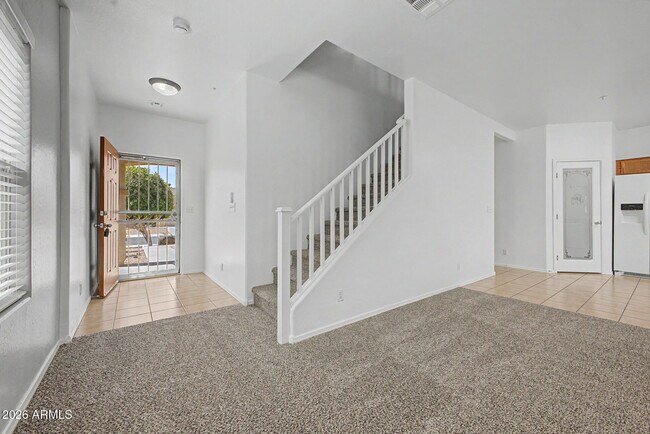 Foto del edificio - 8748 W Wood Dr