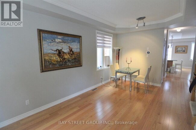 Building Photo - 111 Southbrook Crescent
