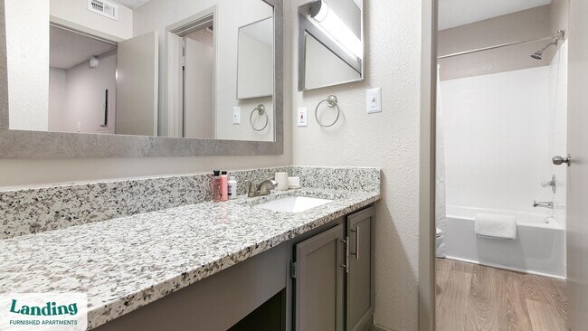 Foto del edificio - 6200 Rime Village Dr NW