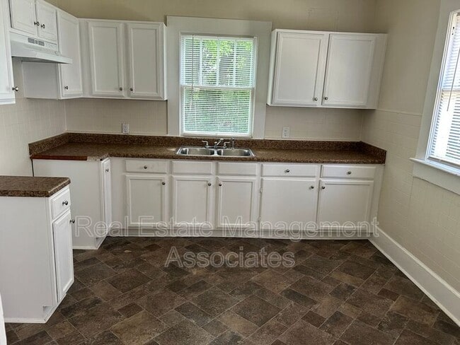 Foto del edificio - 522 N 8th St