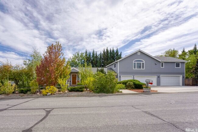 Building Photo - 2340 Telluride Dr