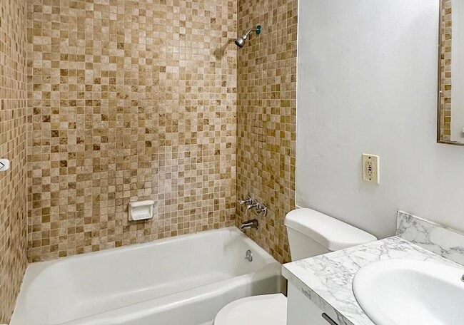 Foto del edificio - 1824 S 29th St