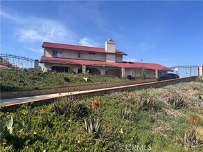 Building Photo - 10703 Valley Dr