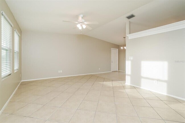 Foto del edificio - 1206 NE 5th Pl