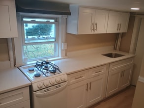 Building Photo - 321 Fisher Ave