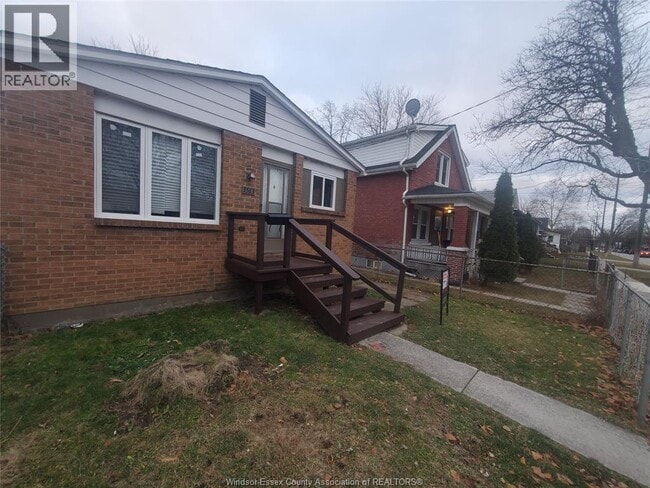 Photo du bâtiment - 3563 Bloomfield Rd