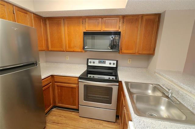 Foto del edificio - 9835 Walnut St