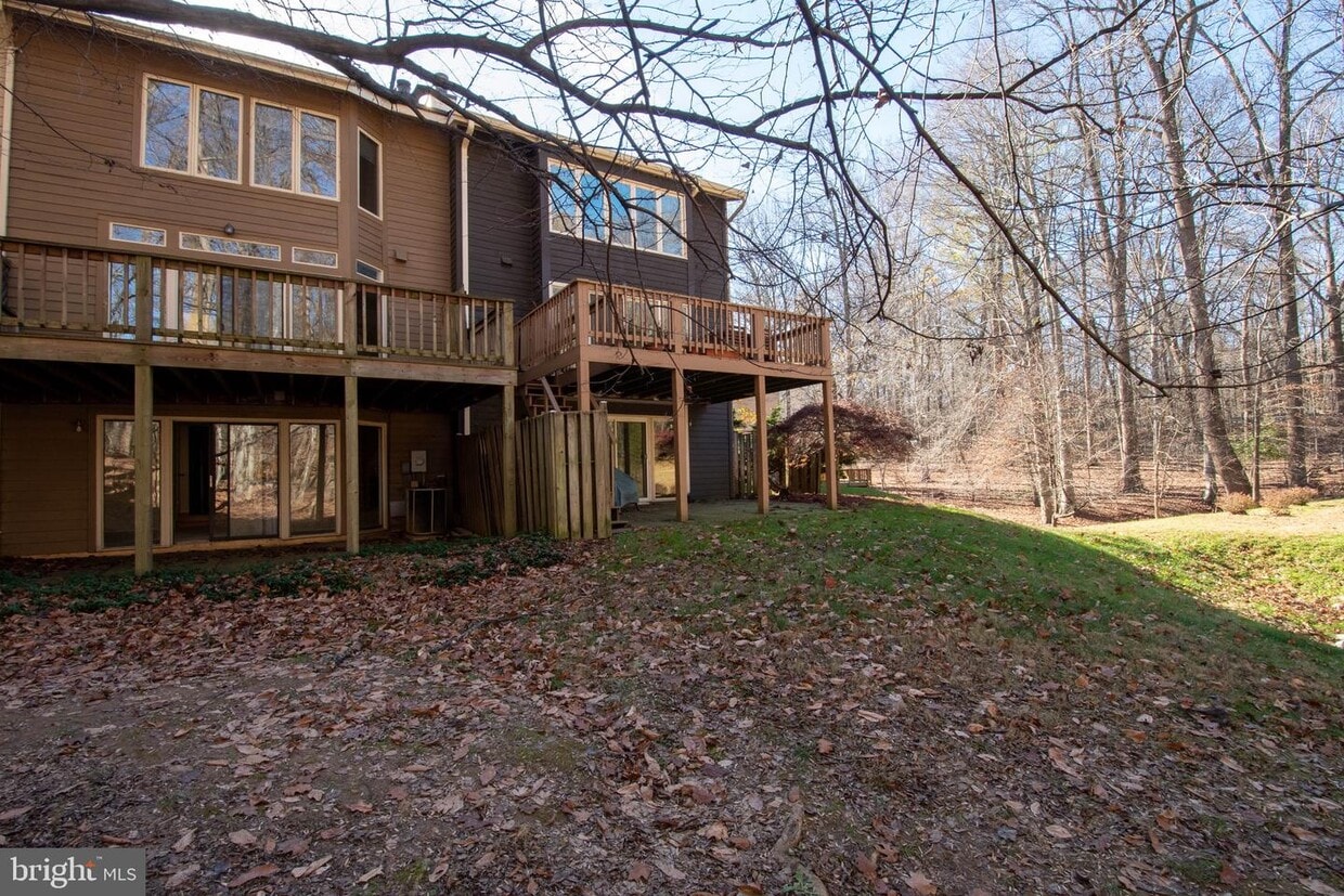 Primary Photo - 10923 Whiterim Dr