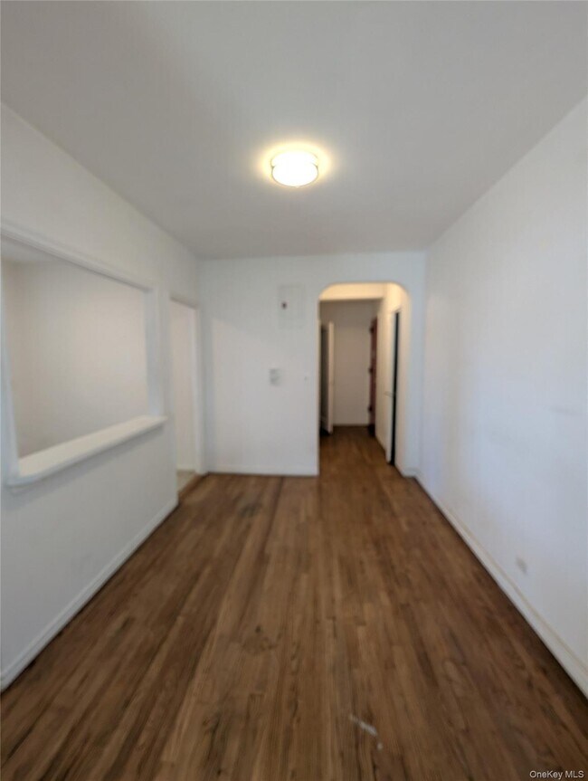 Foto del edificio - 2 Greenridge Ave