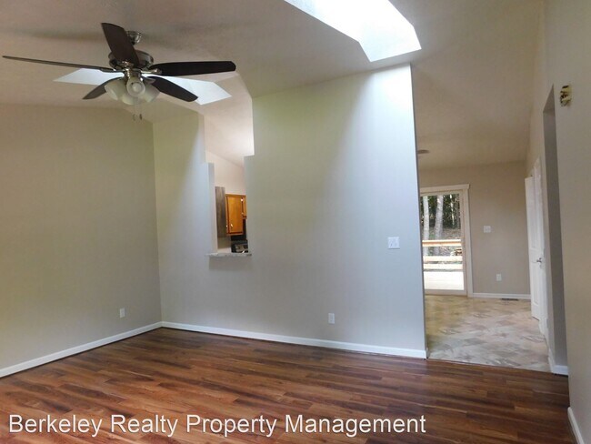 Foto del edificio - 3 br, 2 bath House - 6217 Adams Hunt Drive