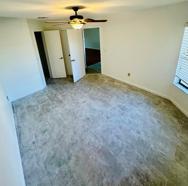 Building Photo - 12213 Augusta Woods Cir