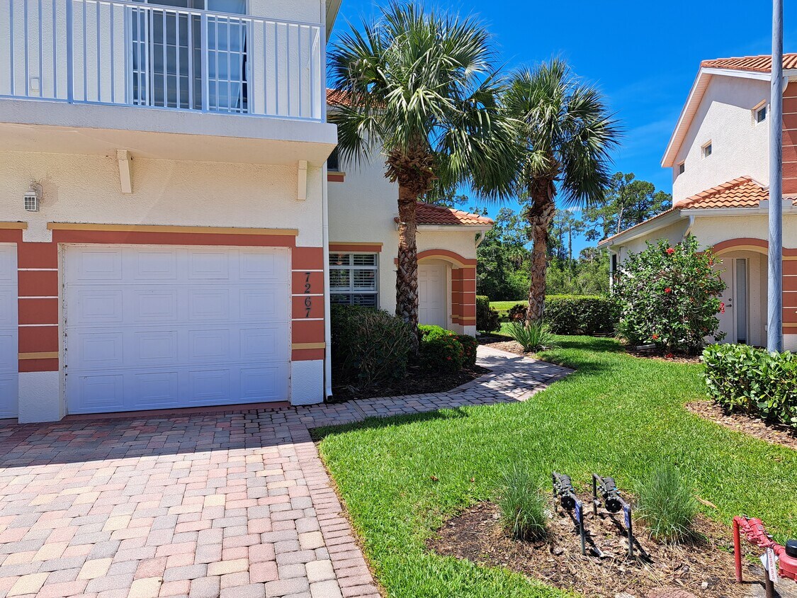 7267 Fountain Palm Cir Unit 7267, Bradenton, FL 34203 Condo for Rent in Bradenton, FL