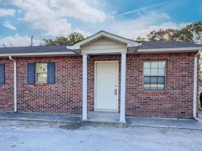 Building Photo - 5-405 Thompsonville Ln