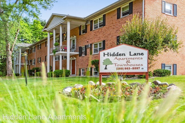 Foto del edificio - 1 br, 1 bath Apartment - 614 Garrison Road