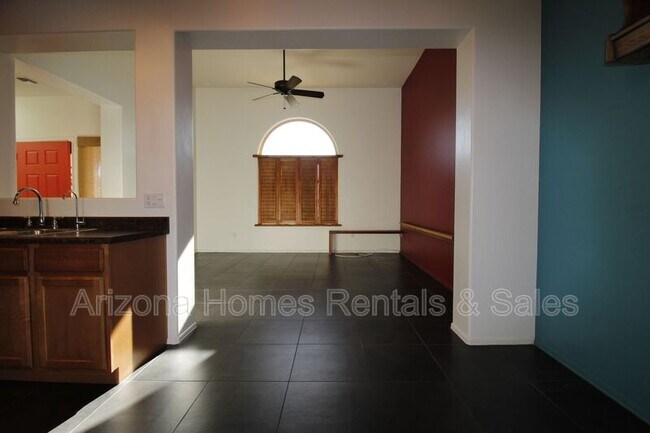 Building Photo - 10584 E Forest Falls Ct