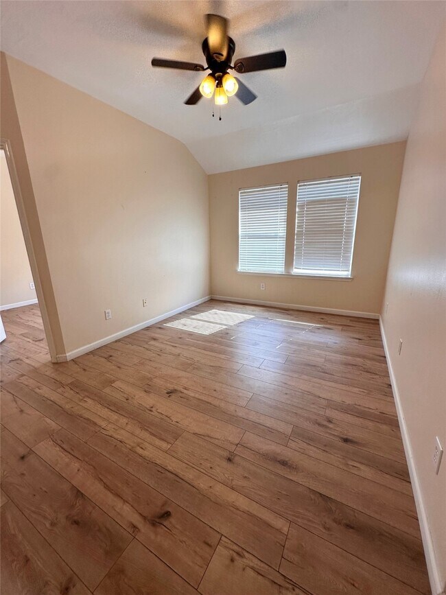 Building Photo - 17310 Brookhollow Mist Ct