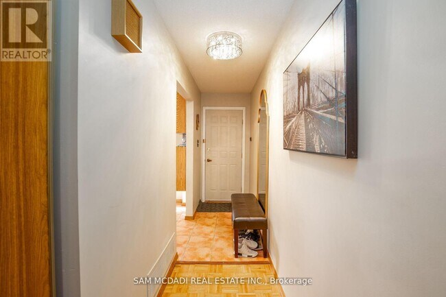 Building Photo - 4043 Pavillion Ct