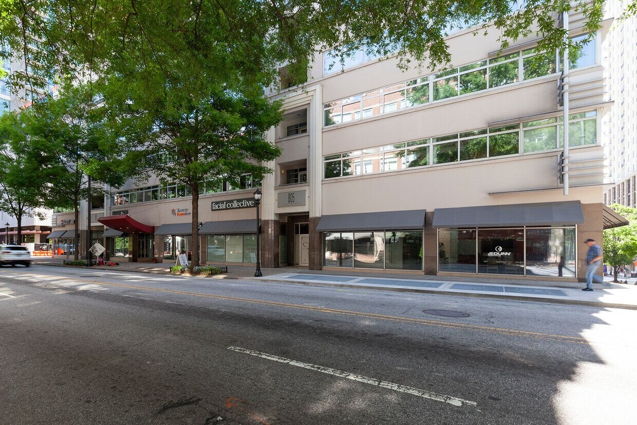 Primary Photo - Gorgeous 2/2 Condo in the Heart of Midtown...