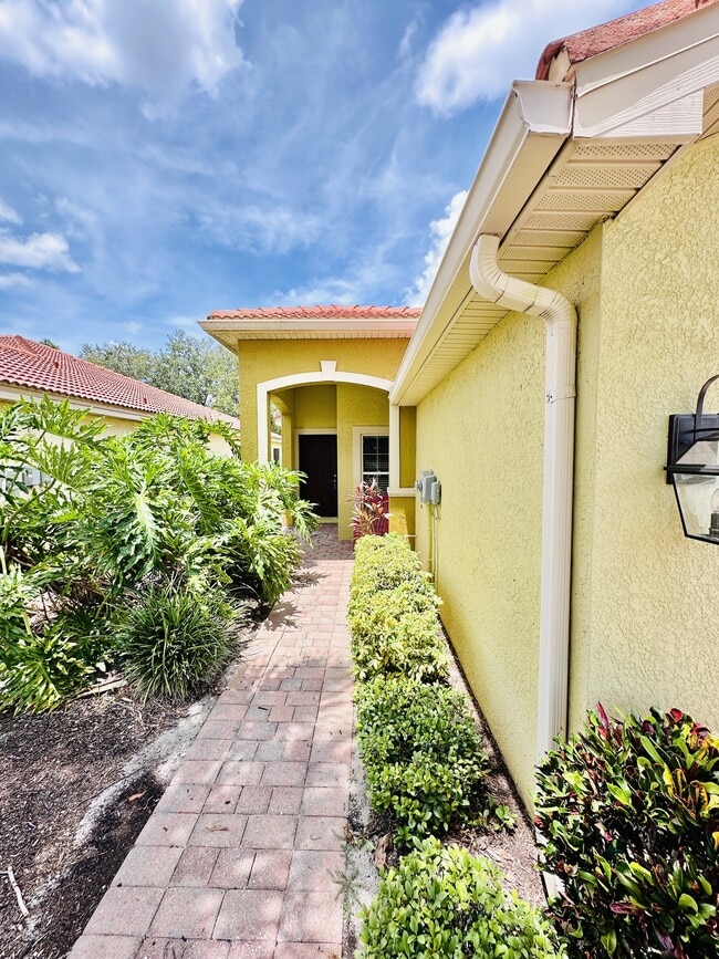 Photo - 9375 Aegean Cir Townhome