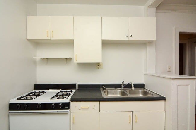Foto del edificio - 2336 N Spaulding Ave