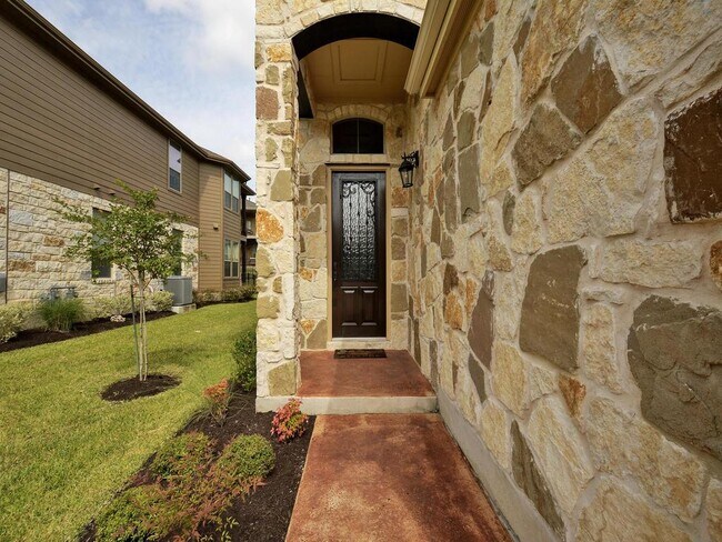 Foto del edificio - 7320 Bandera Ranch Trail