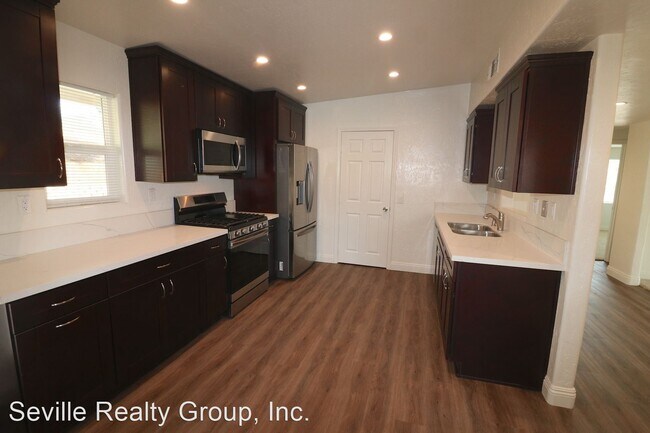 Foto del edificio - 3 br, 2.5 bath House - 2040 Dehesa Rd