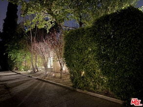 Building Photo - 13324 Sunset Blvd