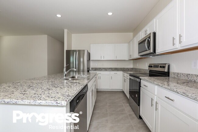 Building Photo - 35607 W San Capistrano Ave