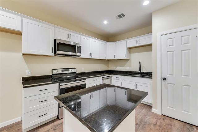 Foto del edificio - 1503 N Cates St