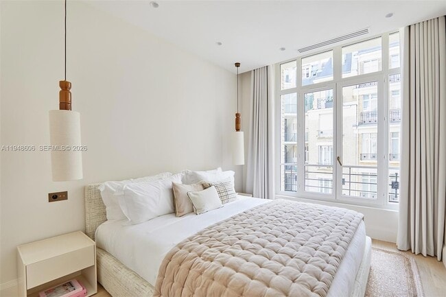 Building Photo - 9 Avenue Frederic Le Play Ave