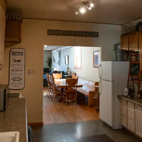 Building Photo - 315 E Main St