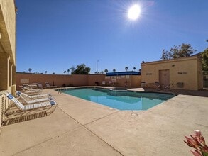 Building Photo - 12221 W Bell Rd