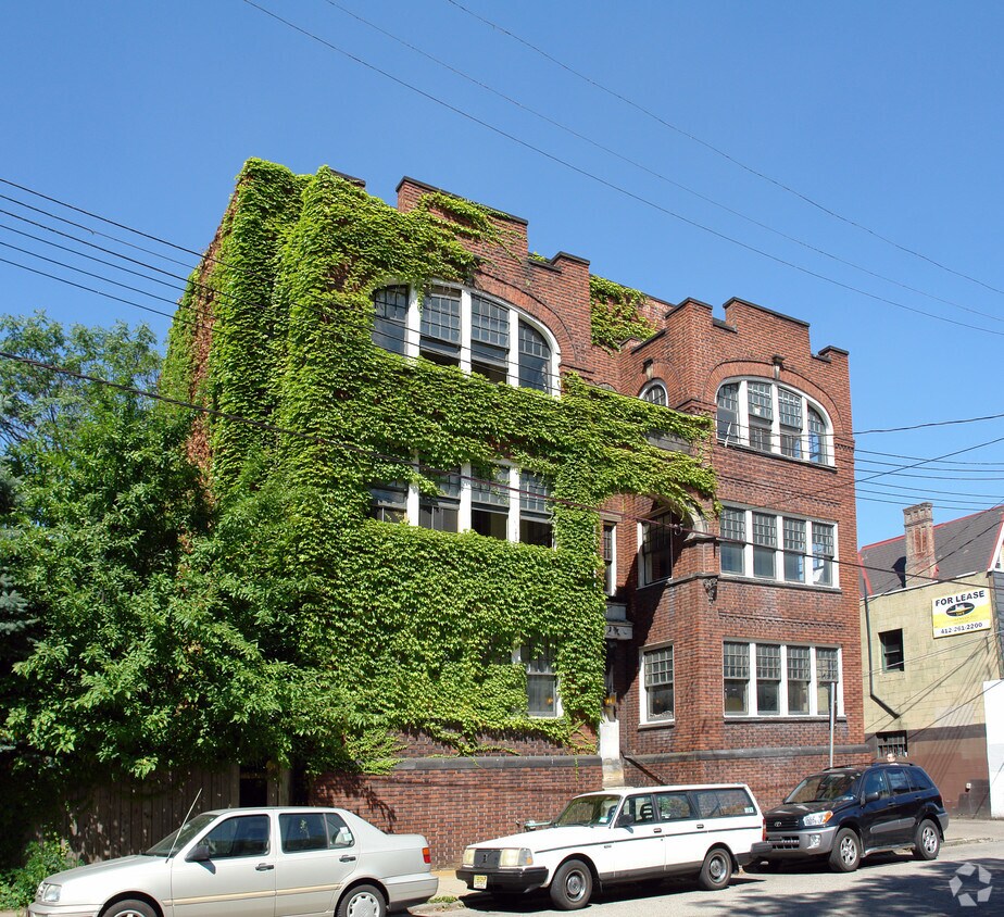 Building Photo - 816 Ivy St