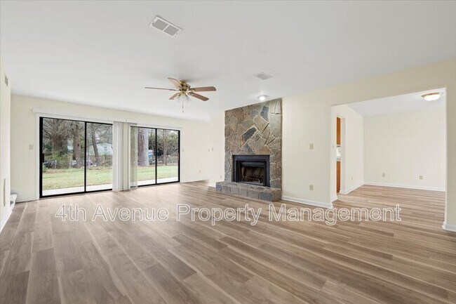 Building Photo - 500 Padens Chase Ct