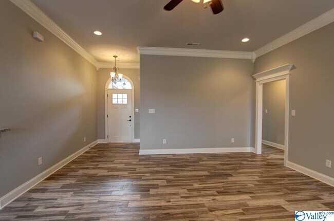 Building Photo - 13713 Callaway Dr