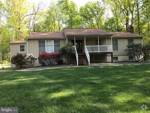 Building Photo - 41329 Red Hill Rd