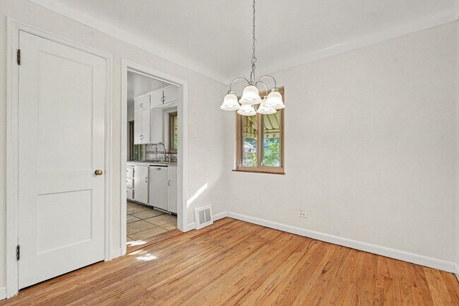Foto del edificio - 7345 Montview Blvd
