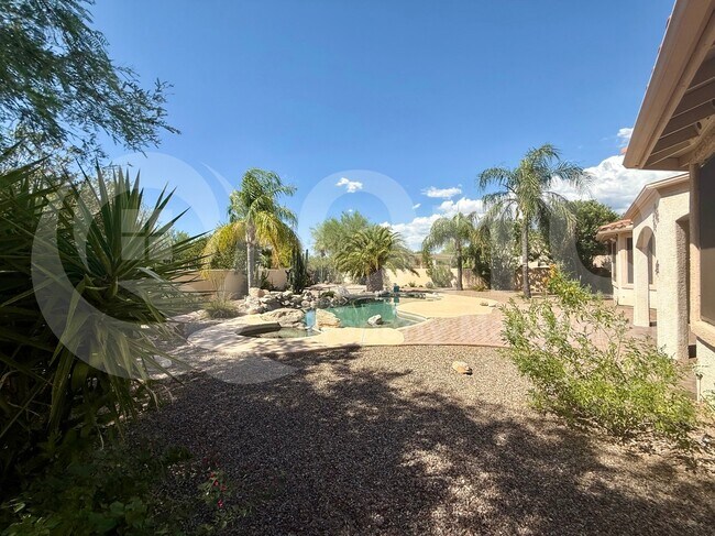 Building Photo - 151 Silverstone Pl