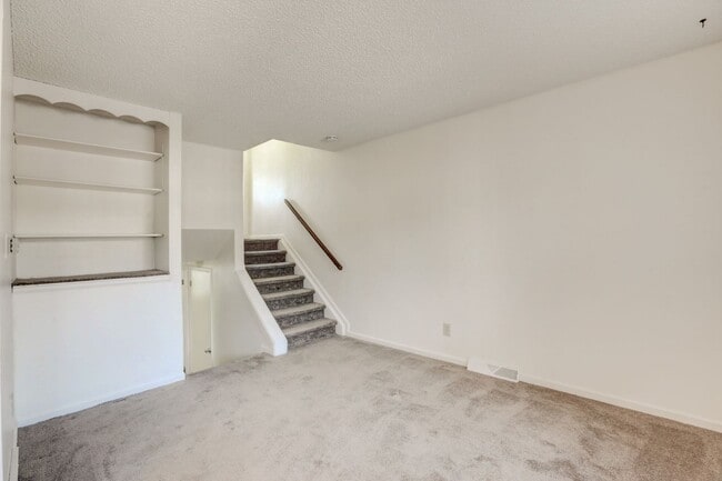 Interior Photo - Applewood Crest Townhomes & Apartments