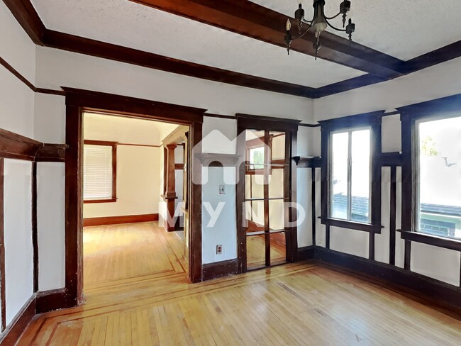 Building Photo - 1251 Carrison St