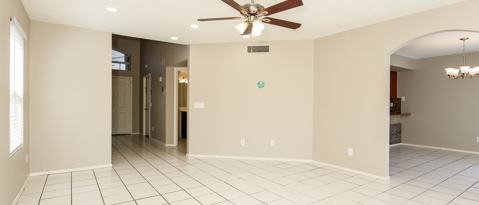 Building Photo - 7631 W Cinnabar Ave