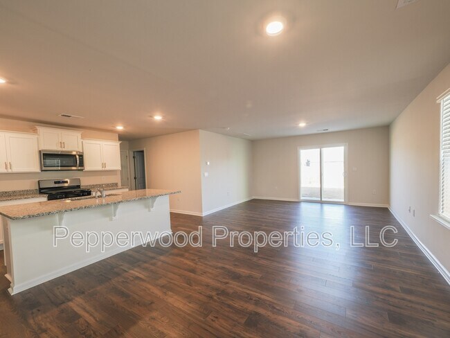 Foto del edificio - 1761 Rein Dr