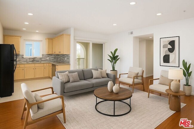 Foto del edificio - 12132 Hart St