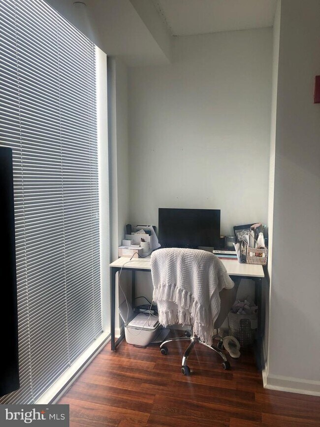 Foto del edificio - 212 Brown St
