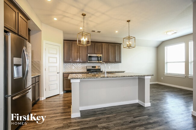 Building Photo - 1127 Bantham Wy