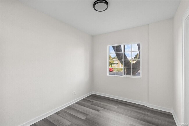 Foto del edificio - 5601 Fishburn Ave